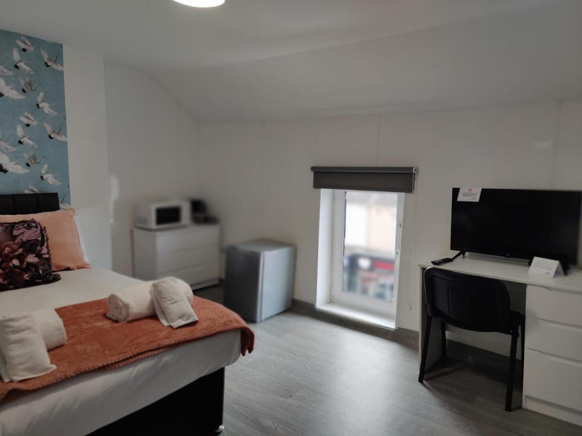 Double Ensuite * Swansea